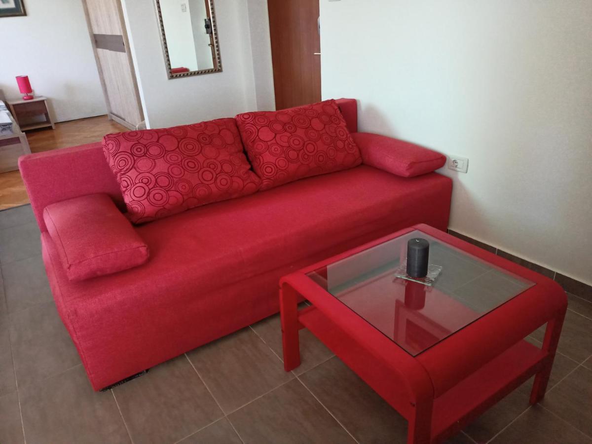 Cozy Apartment In The City Center بولا المظهر الخارجي الصورة