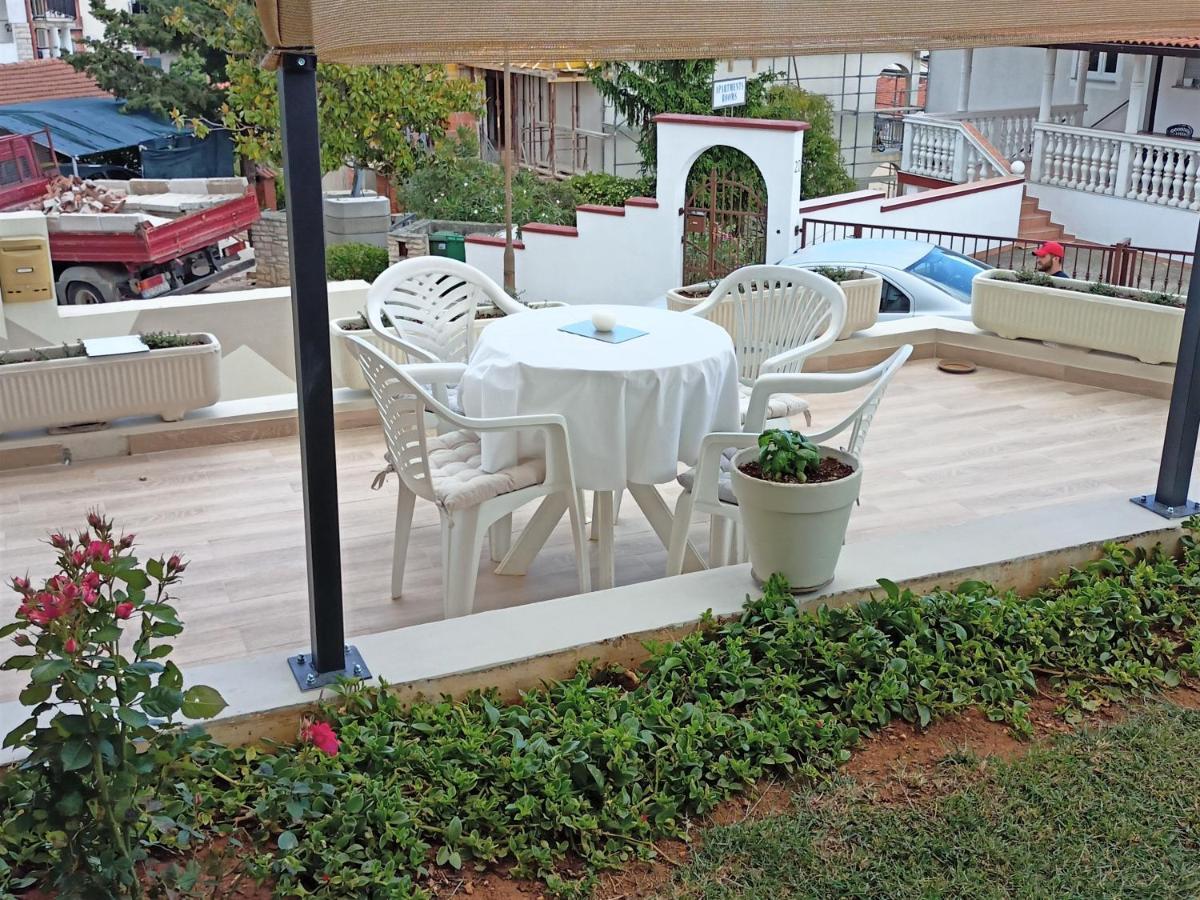 Cozy Apartment In The City Center بولا المظهر الخارجي الصورة